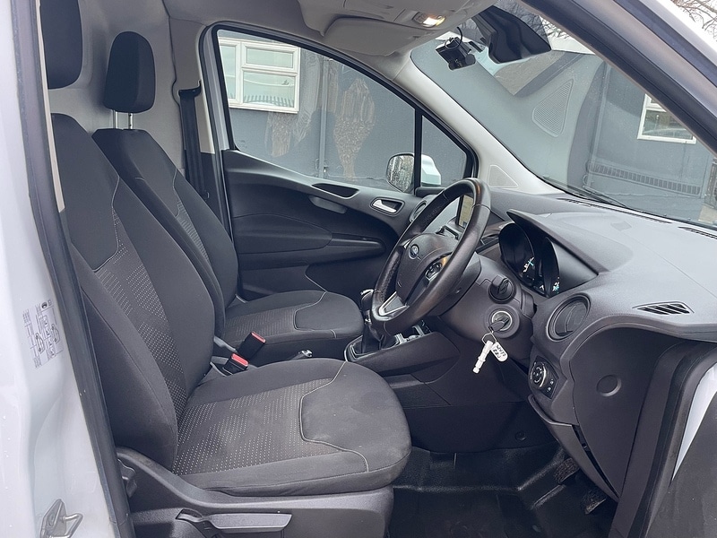 Used Ford Transit Courier 2022 for sale - 77233469: Photo 11