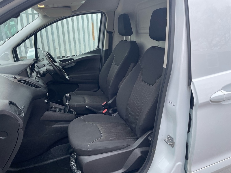 Used Ford Transit Courier 2022 for sale - 77233469: Photo 13