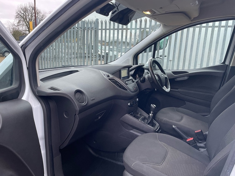 Used Ford Transit Courier 2022 for sale - 77233469: Photo 15
