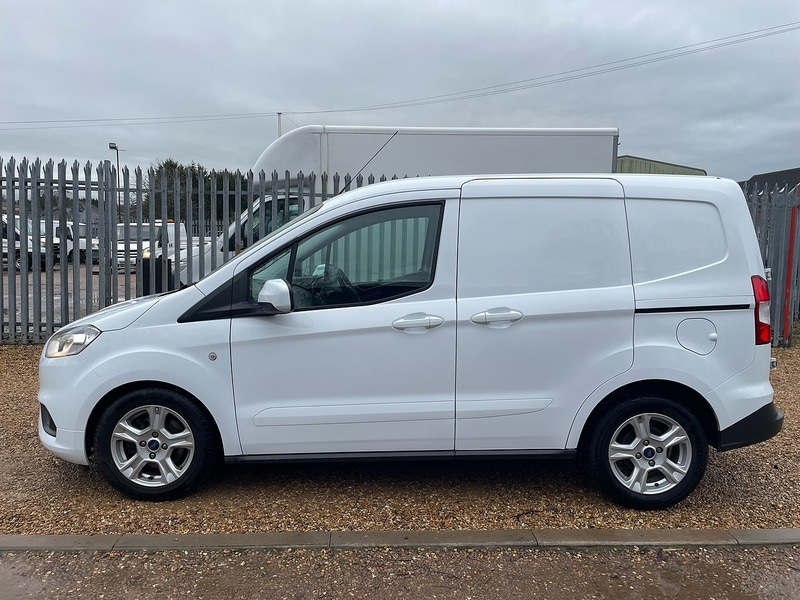 Used Ford Transit Courier 2022 for sale - 77233469: Photo 7