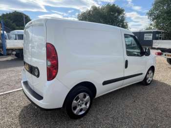 Used Vauxhall Combo 2016 for sale - 75123111: Photo