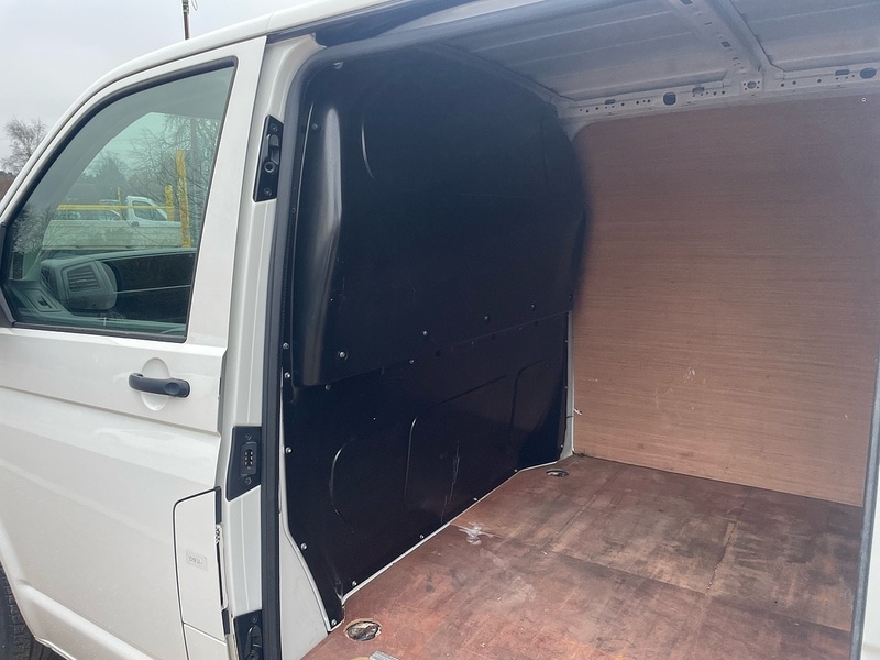 Used Volkswagen Transporter 2019 for sale - 77399895: Photo 10