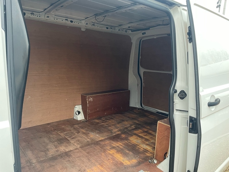 Used Volkswagen Transporter 2019 for sale - 77399895: Photo 9