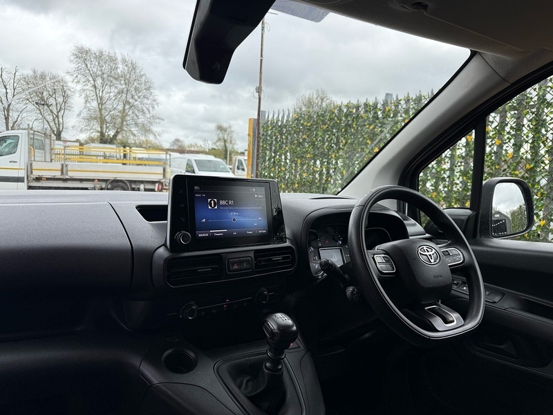 Used Toyota ProAce 2022 for sale - 78122349: Photo 15