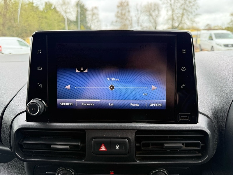 Used Toyota ProAce 2022 for sale - 78122349: Photo 16