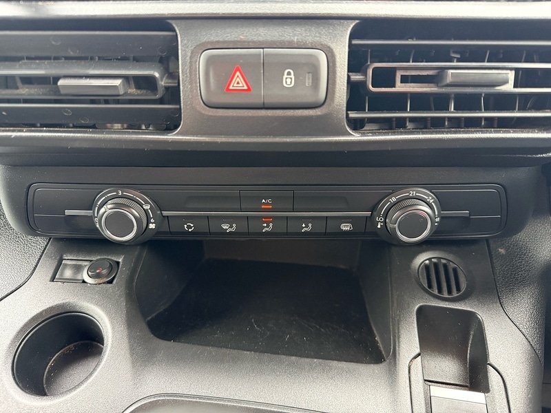 Used Toyota ProAce 2022 for sale - 78122349: Photo 18