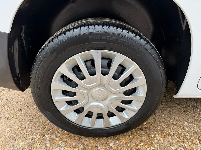 Used Toyota ProAce 2022 for sale - 78122349: Photo 27