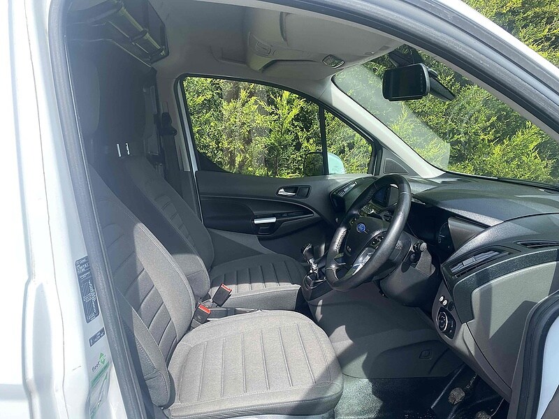 Used Ford Transit Connect 2018 for sale - 76330445: Photo 9