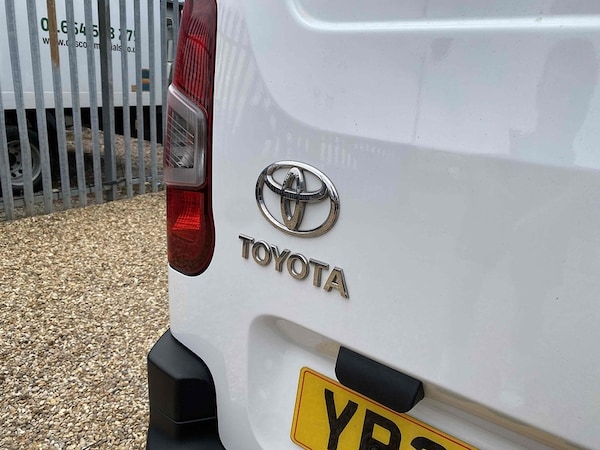Used Toyota ProAce 2022 for sale - 75276158: Photo 21