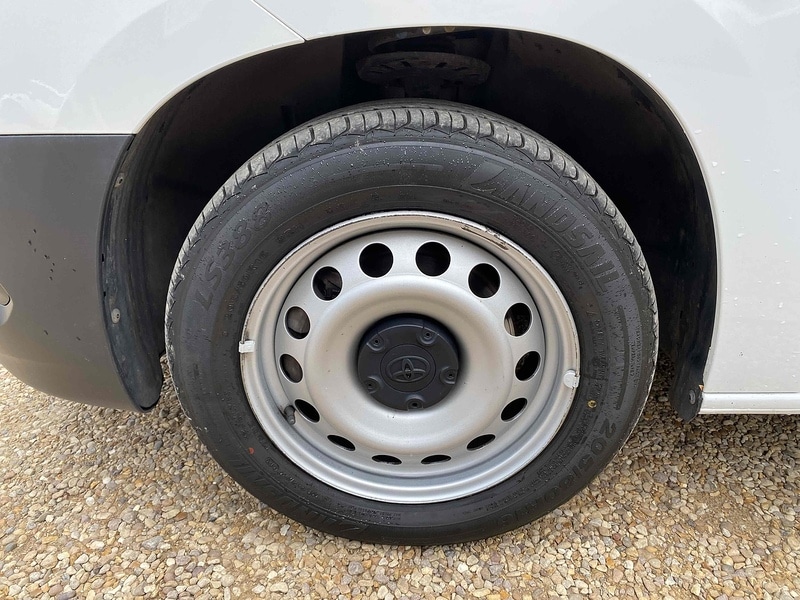 Vehicle 22