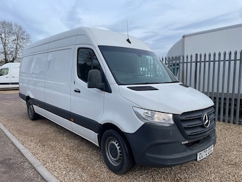 Mercedes-Benz Sprinter feature image