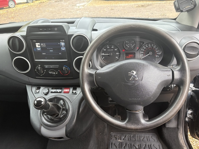 Used Peugeot Partner 2016 for sale - 76368304: Photo 17