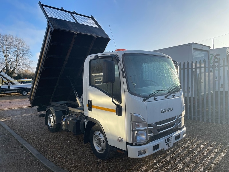 Used Isuzu Grafter 2023 for sale - 76831633: Photo 1