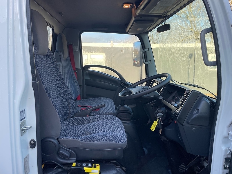 Used Isuzu Grafter 2023 for sale - 76831633: Photo 11