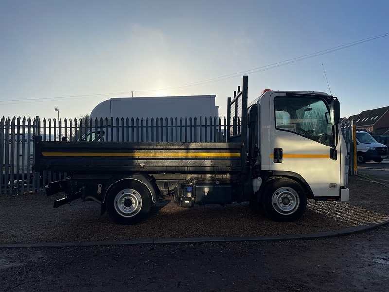 Used Isuzu Grafter 2023 for sale - 76831633: Photo 7