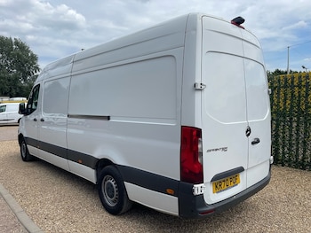 Used Mercedes-Benz Sprinter 2020 for sale - 79163479: Photo