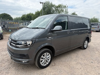 Used Volkswagen Transporter 2017 for sale - 79252472: Photo