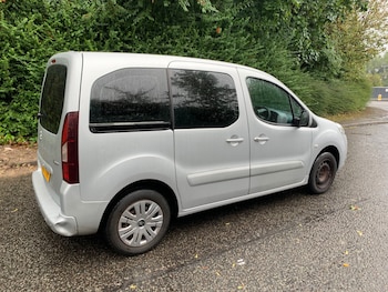 Used Peugeot Partner Tepee 2015 for sale - 75296708: Photo