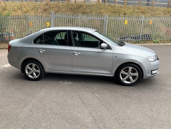 Used Skoda Rapid 2013 for sale - 76135837: Photo