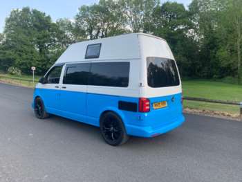 Used Volkswagen Campervan 2016 for sale - 74622314: Photo