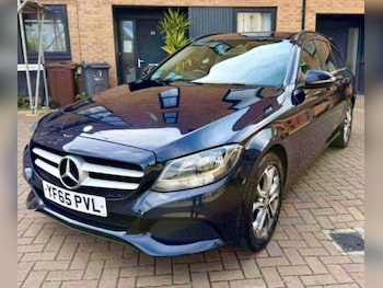 Used Mercedes-Benz C-Class 2015 for sale - 76135834: Photo