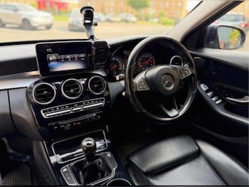Used Mercedes-Benz C-Class 2015 for sale - 76135834: Photo