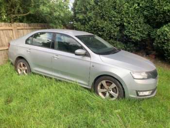 Used Skoda Rapid 2013 for sale - 74897853: Photo