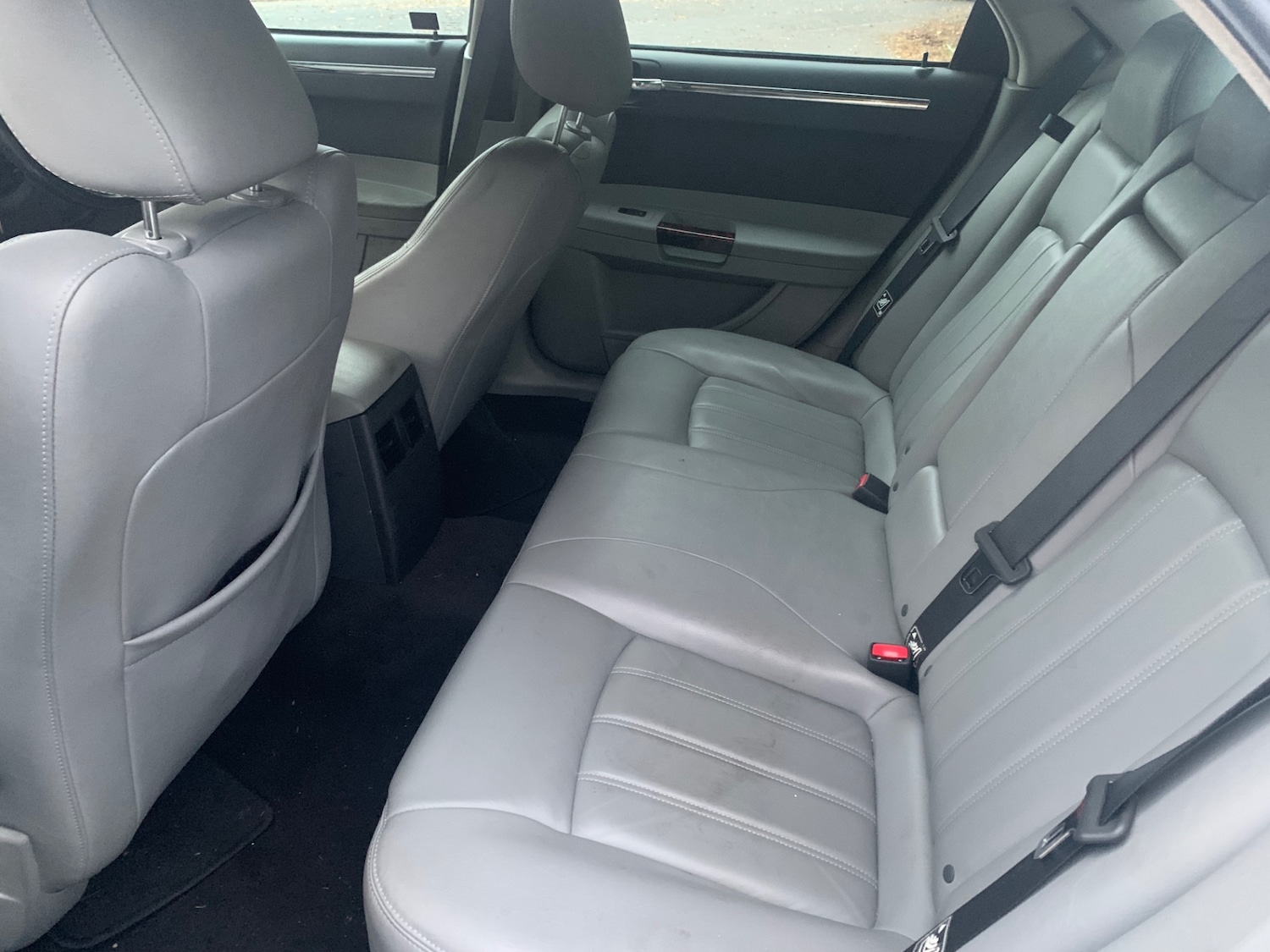 Used Chrysler 300C 2005 for sale - 76319759: Photo 7