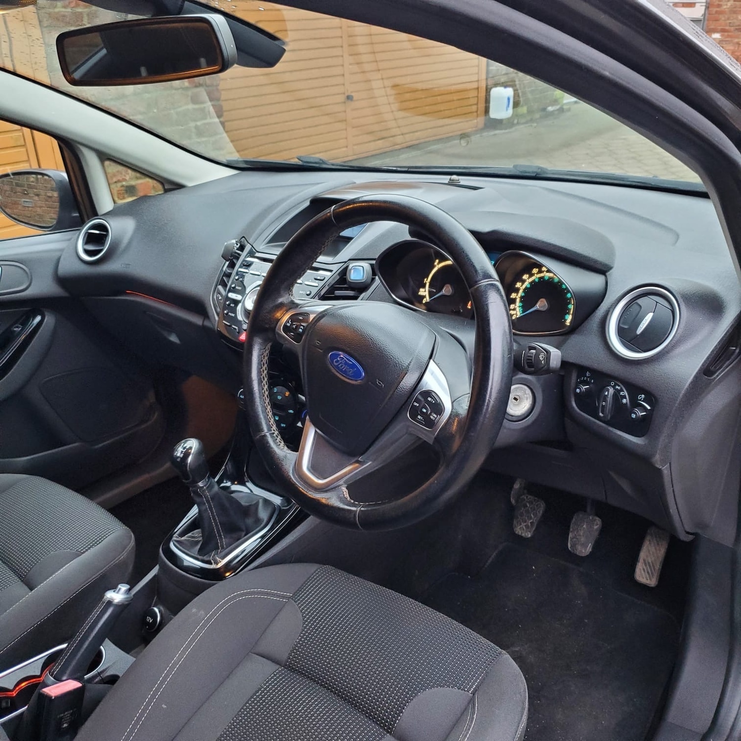 Used Ford Fiesta 2015 for sale - 77381039: Photo 7