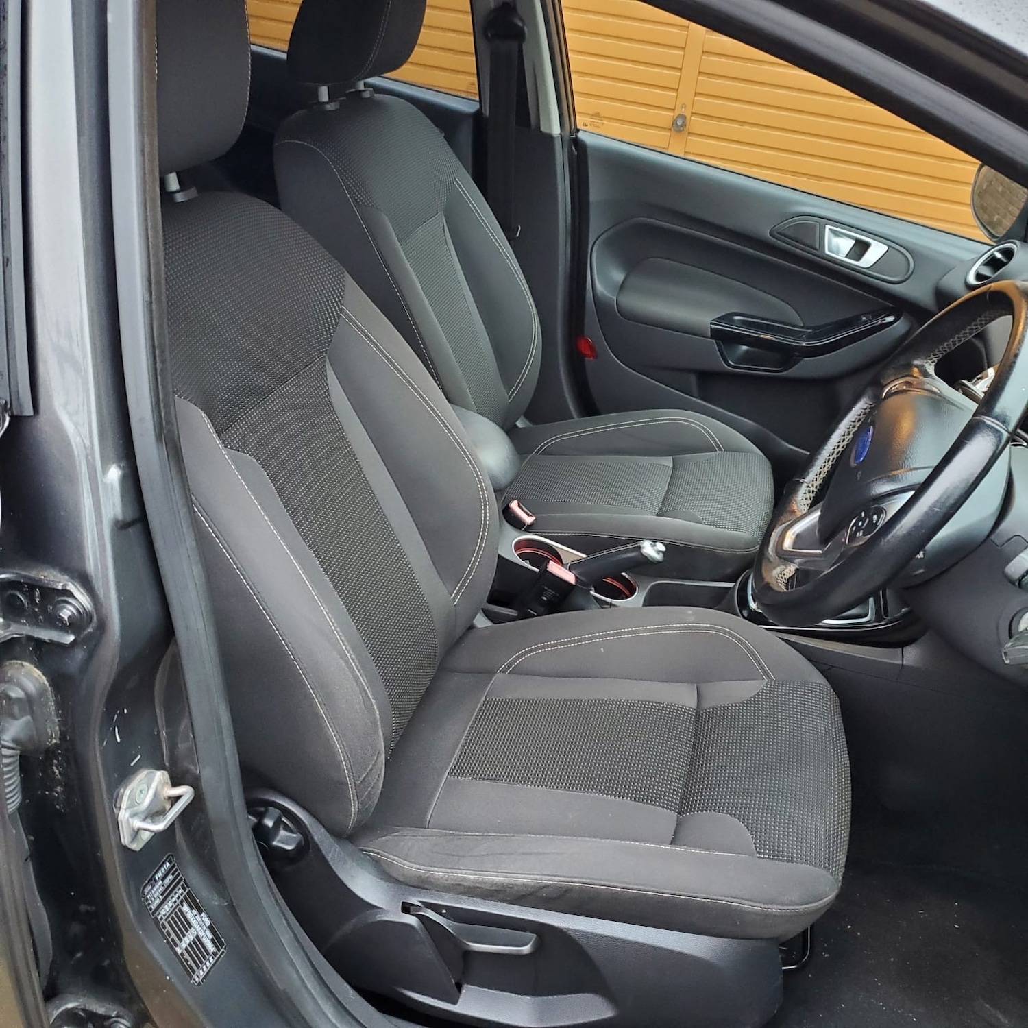 Used Ford Fiesta 2015 for sale - 77381039: Photo 8