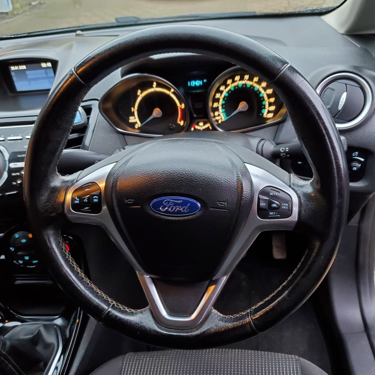 Used Ford Fiesta 2015 for sale - 77381039: Photo 9