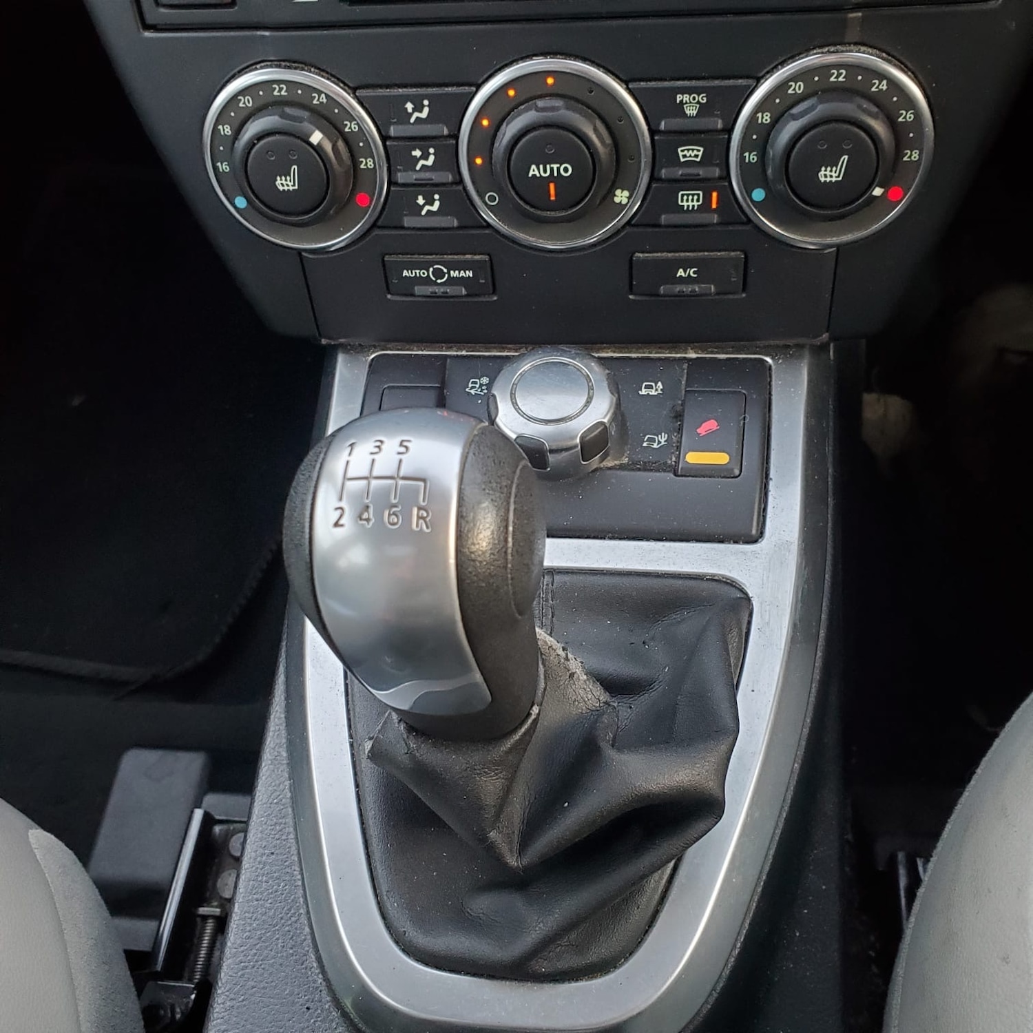 Used Land Rover Freelander 2011 for sale - 77179828: Photo 15