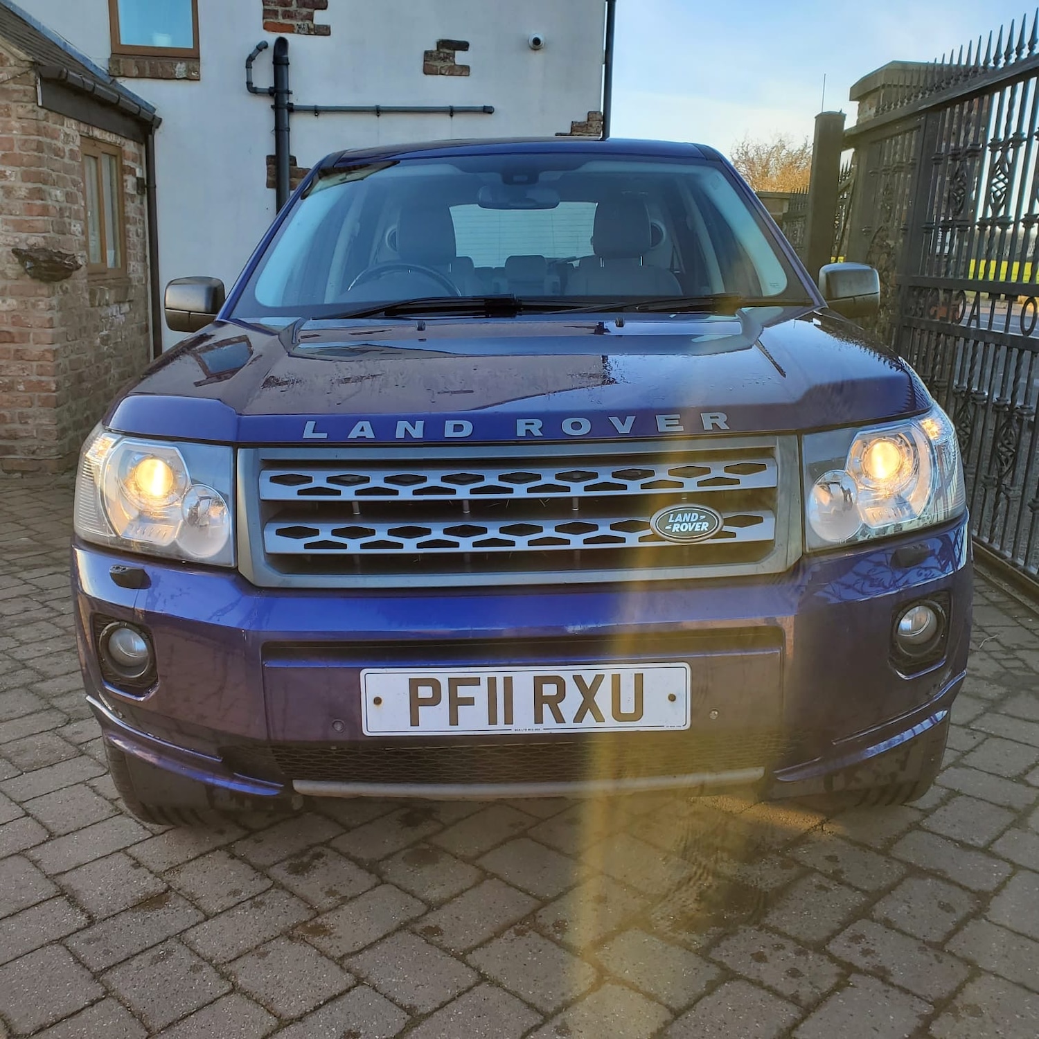 Used Land Rover Freelander 2011 for sale - 77179828: Photo 2