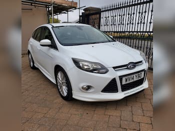 Used Ford Focus 2014 for sale - 79672386: Photo