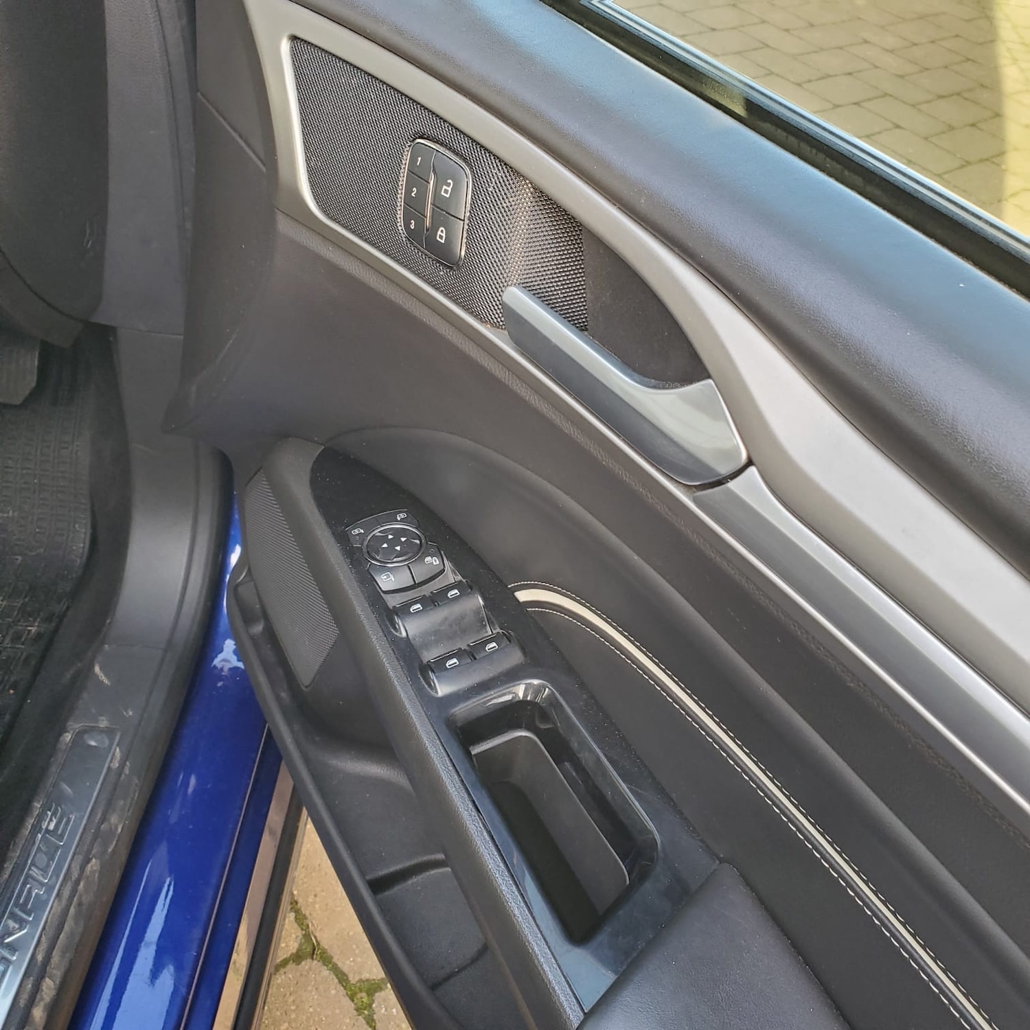 Used Ford Mondeo 2017 for sale - 77077379: Photo 14