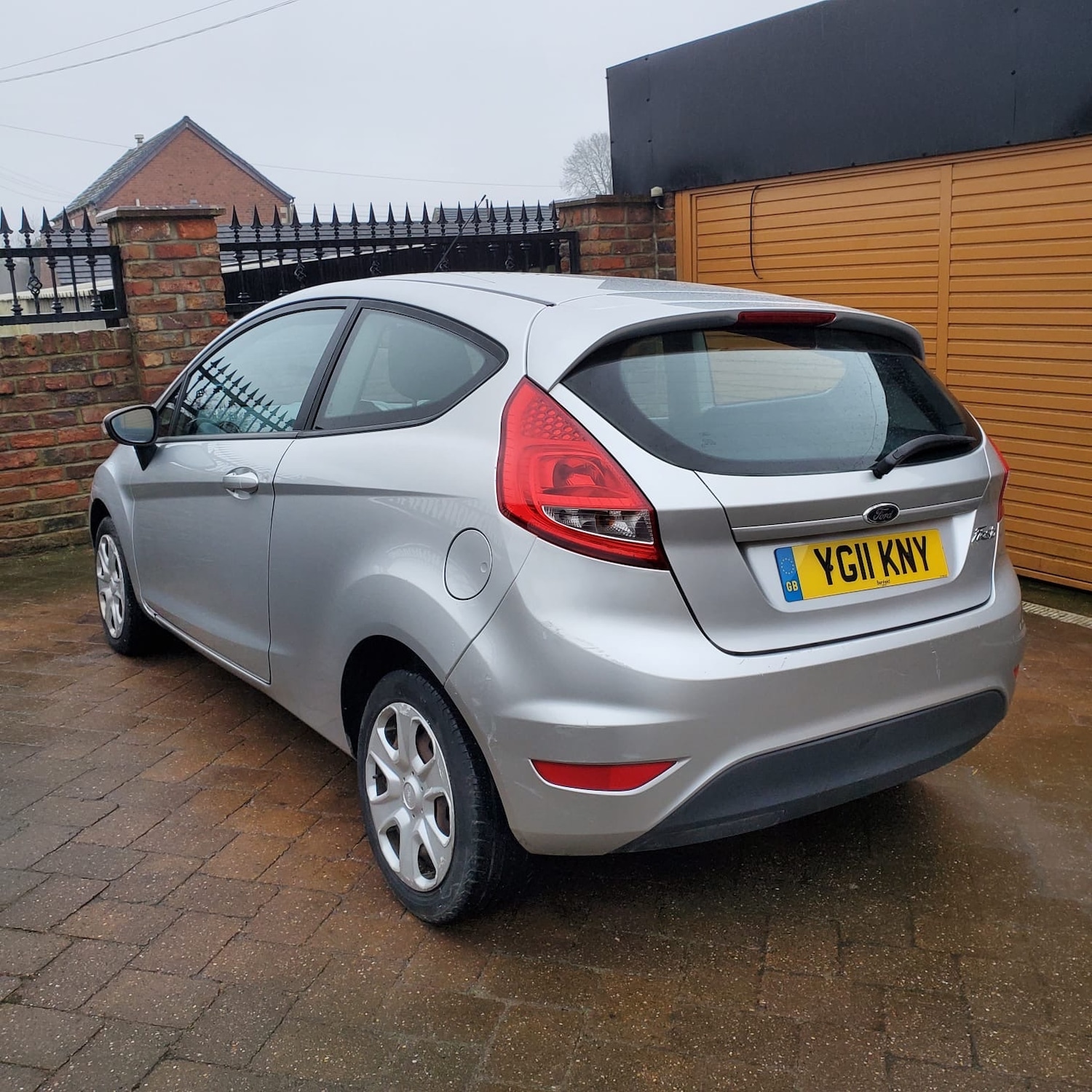 Used Ford Fiesta 2011 for sale - 77381216: Photo 4