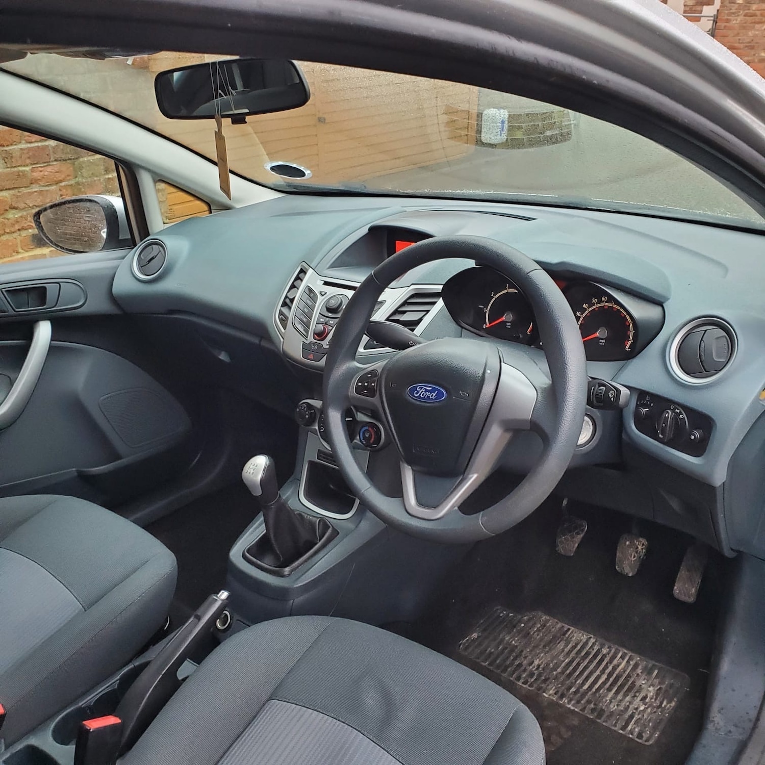 Used Ford Fiesta 2011 for sale - 77381216: Photo 8