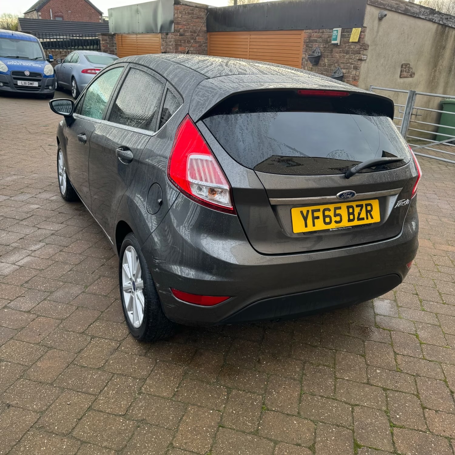Used Ford Fiesta 2015 for sale - 75988277: Photo 6