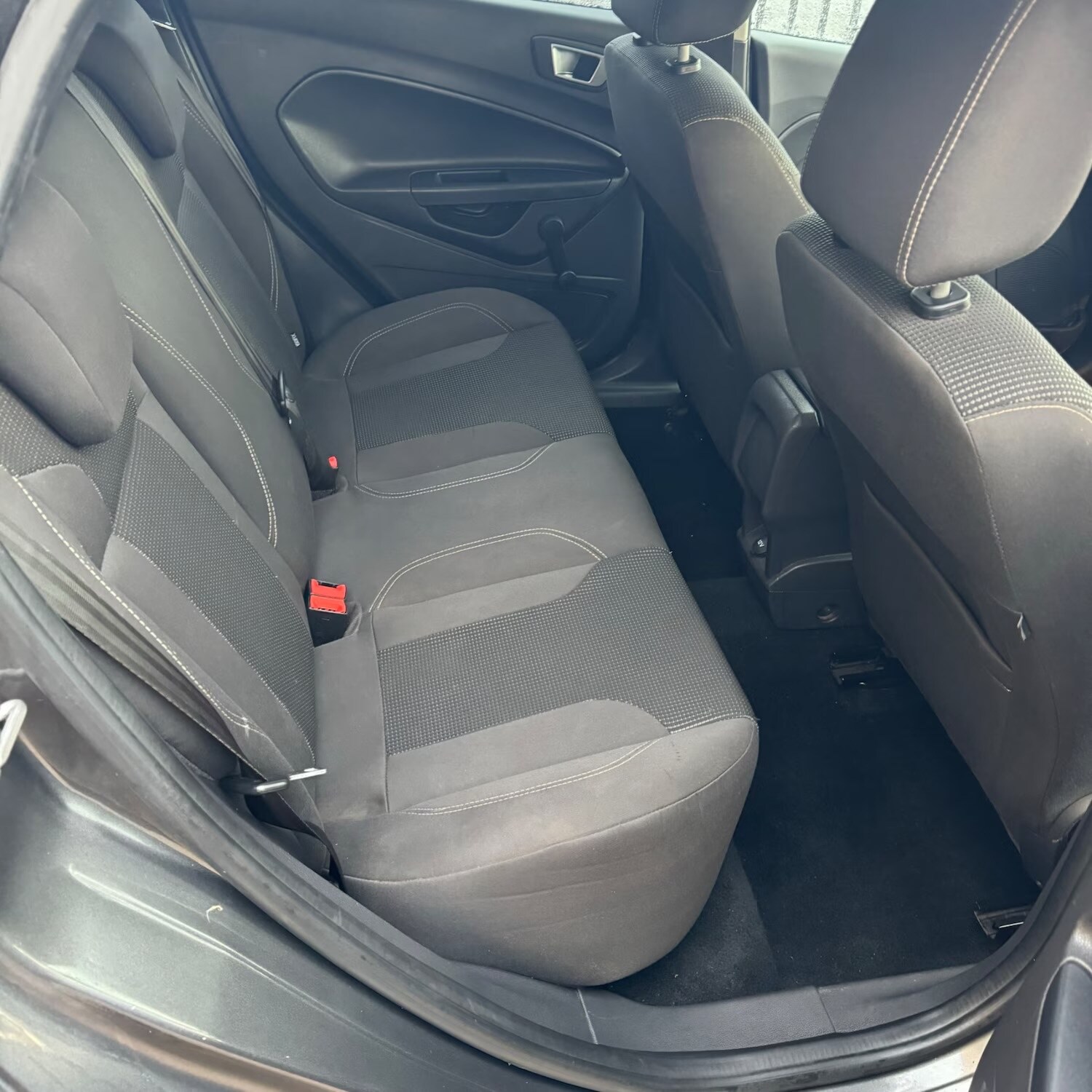 Used Ford Fiesta 2015 for sale - 75988277: Photo 8