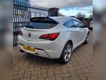 Used Vauxhall Astra GTC 2016 for sale - 77103305: Photo
