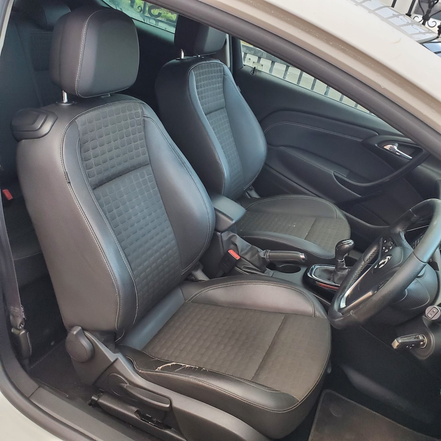 Used Vauxhall Astra GTC 2016 for sale - 77103305: Photo 7