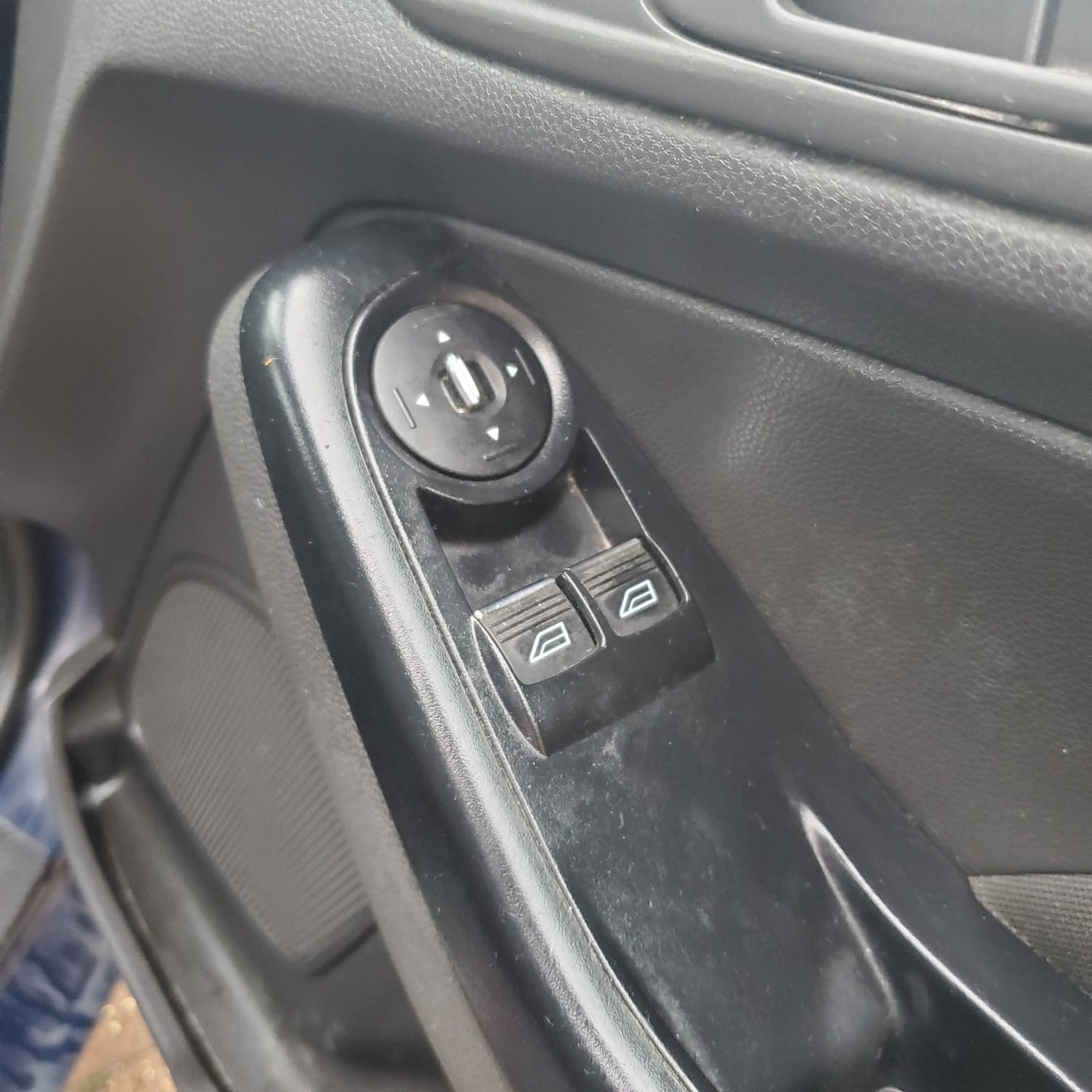 Used Ford Fiesta 2015 for sale - 76560250: Photo 11