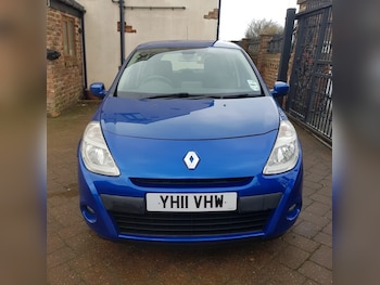 Used Renault Clio 2011 for sale - 75988283: Photo