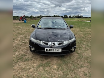 Used Honda Civic 2008 for sale - 76220531: Photo 2