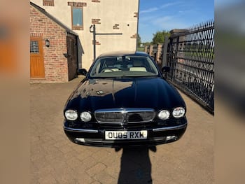 Used Jaguar XJ 2005 for sale - 79653451: Photo