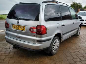 Used Volkswagen Sharan 2005 for sale - 74912352: Photo