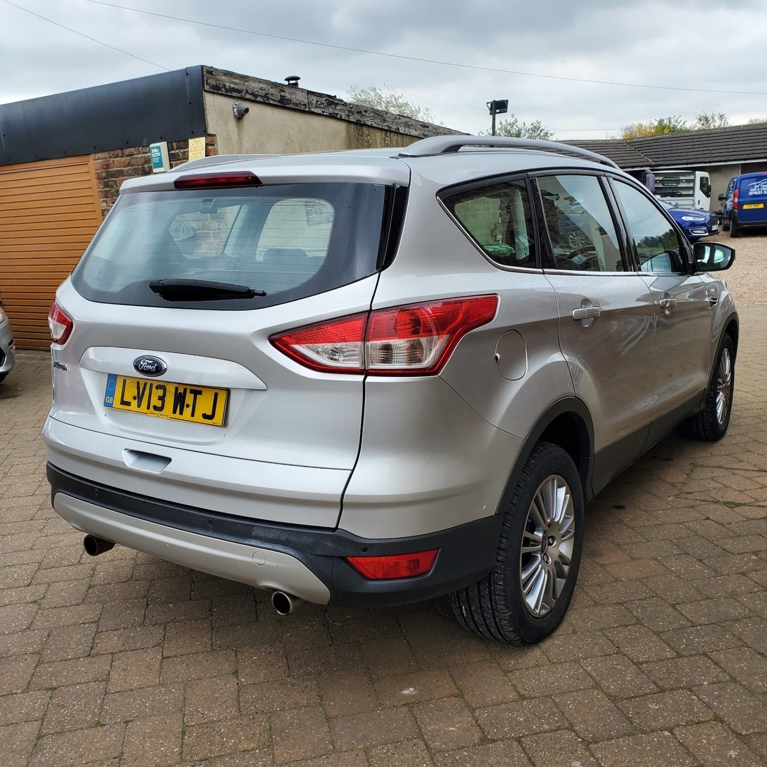 Used Ford Kuga 2013 for sale - 78183137: Photo 4