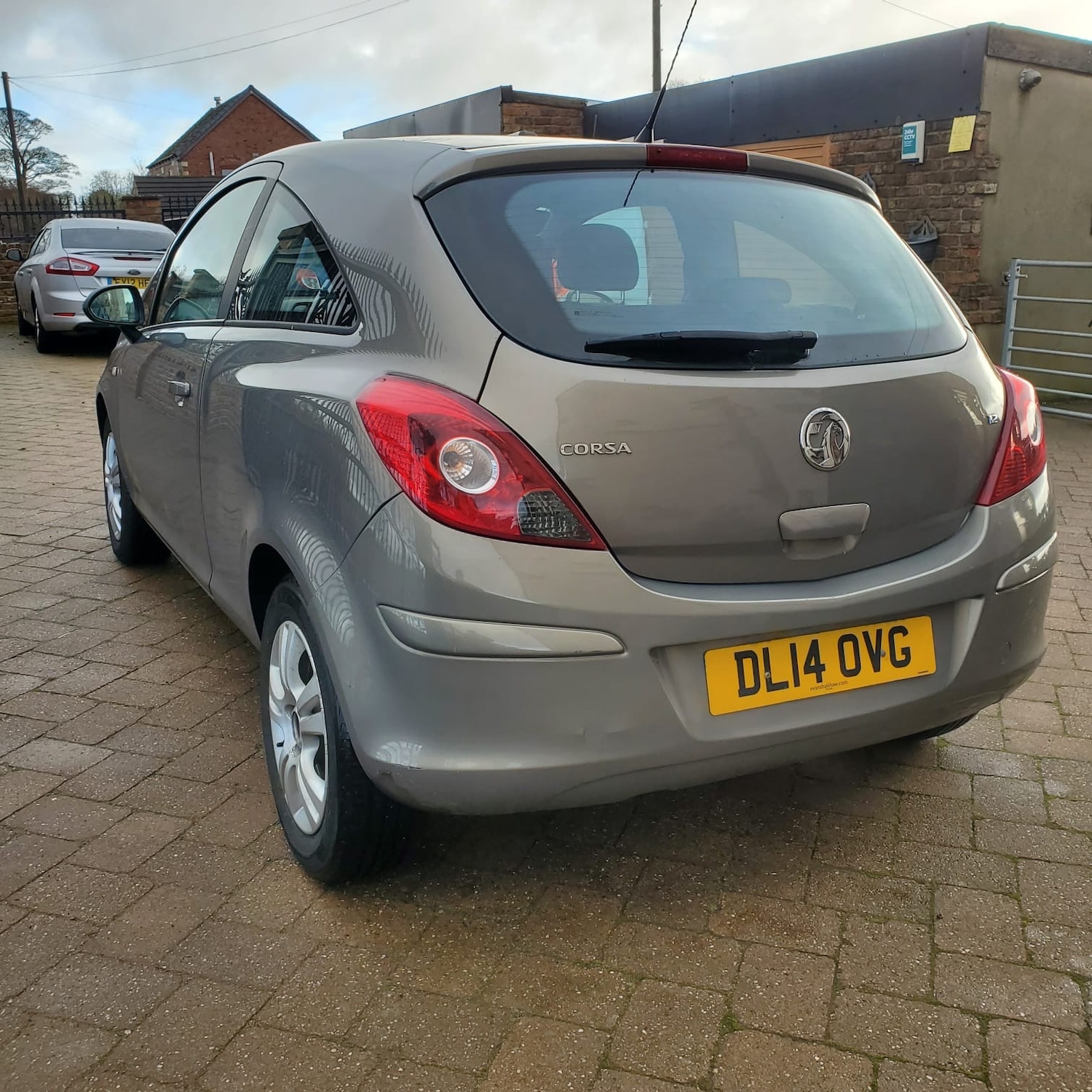 Used Vauxhall Corsa 2014 for sale - 76692228: Photo 4