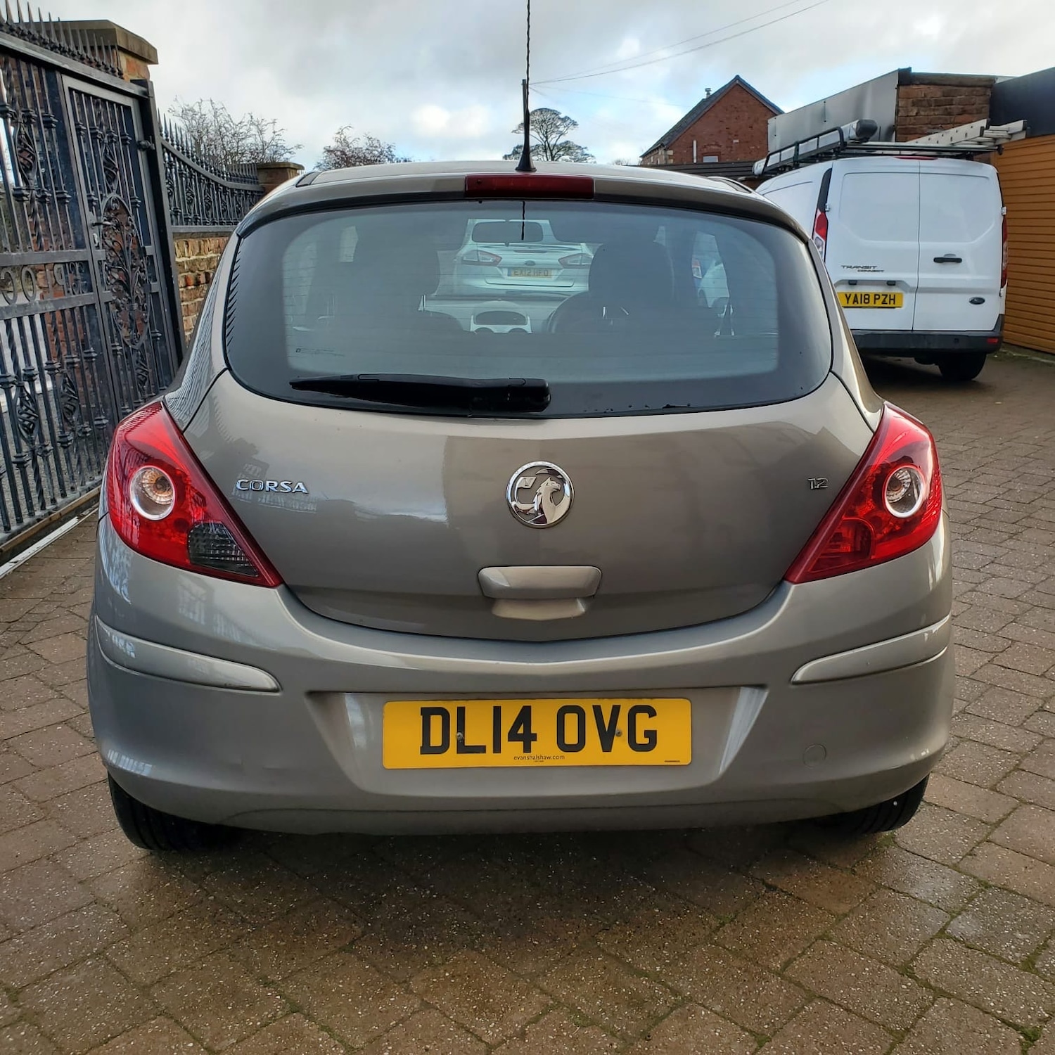Used Vauxhall Corsa 2014 for sale - 76692228: Photo 5