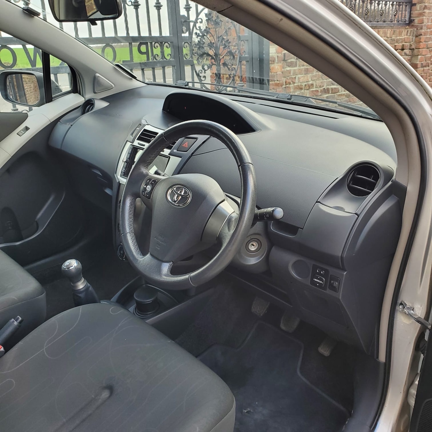 Used Toyota Yaris 2009 for sale - 77851761: Photo 8